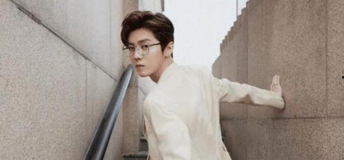 娱乐圈吃瓜李宏毅是谁,揭秘他的明星之路 第2张 娱乐圈吃瓜李宏毅是谁,揭秘他的明星之路 第2张